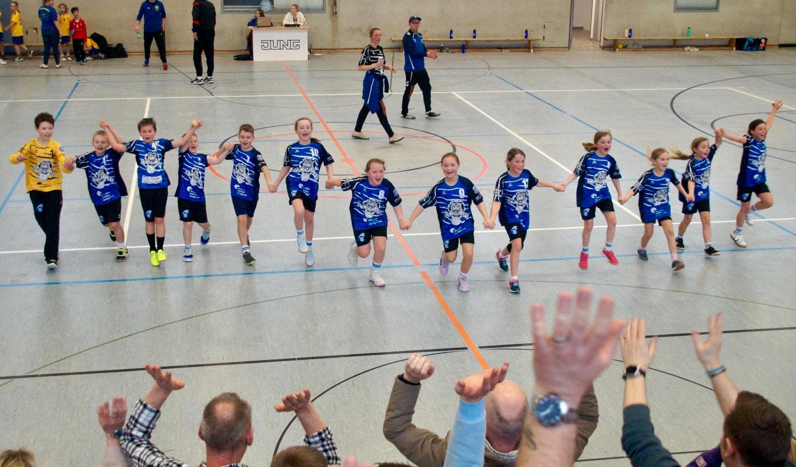 E2 feiert Heimsieg gegen Plettenberg - Bild 2