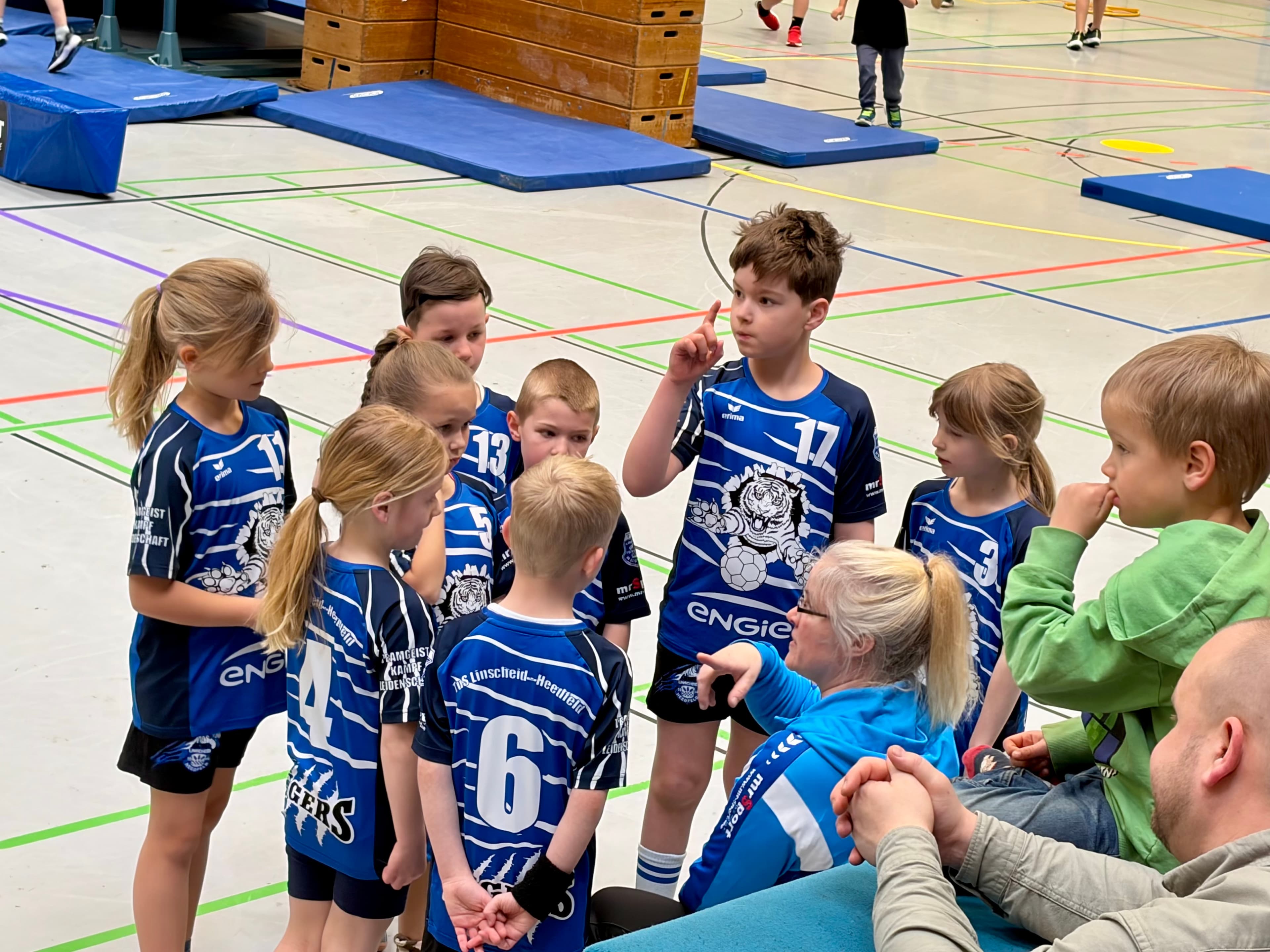 Starker Auftritt unserer F-Jugend bei den Handball-Festspielen der HSG Lüdenscheid - Bild 12